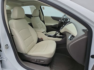 2023 Chevrolet Malibu 2LT