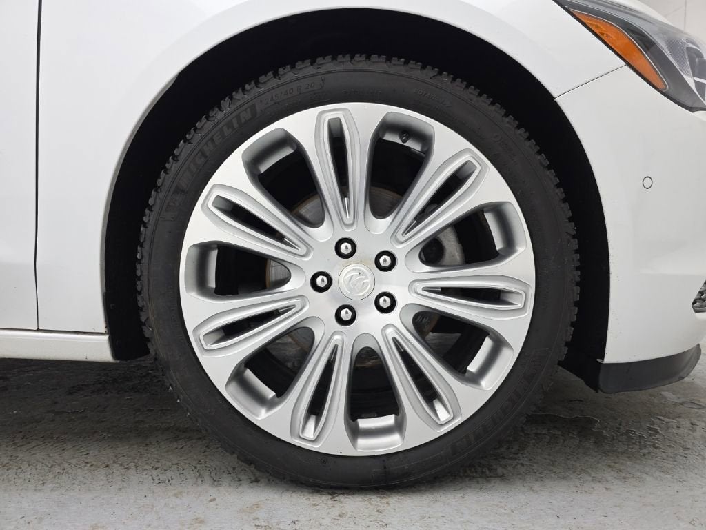 2019 Buick LaCrosse Avenir