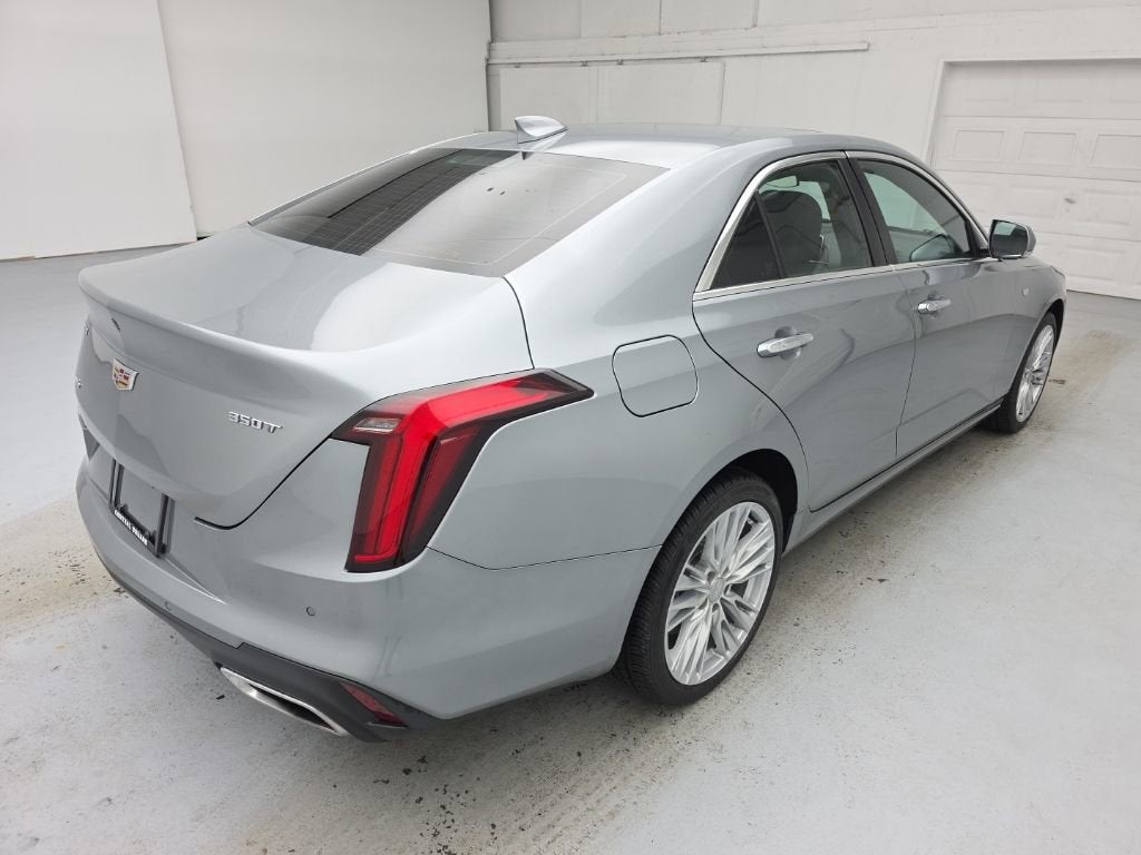 2023 Cadillac CT4 Premium Luxury
