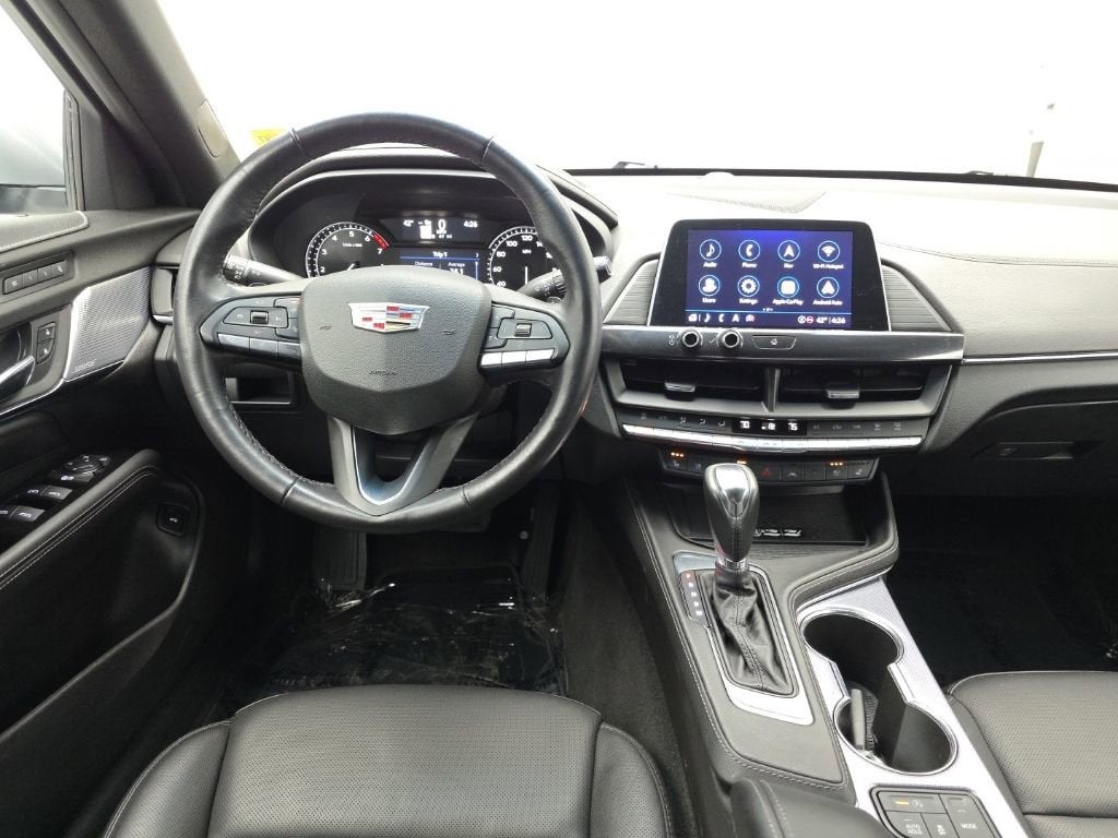 2023 Cadillac CT4 Premium Luxury