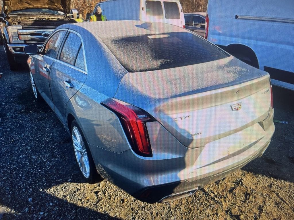 2023 Cadillac CT4 Premium Luxury