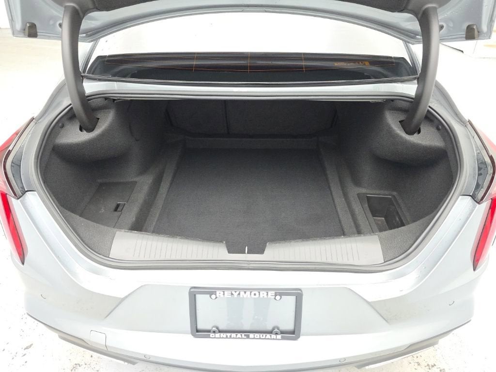 2023 Cadillac CT4 Premium Luxury