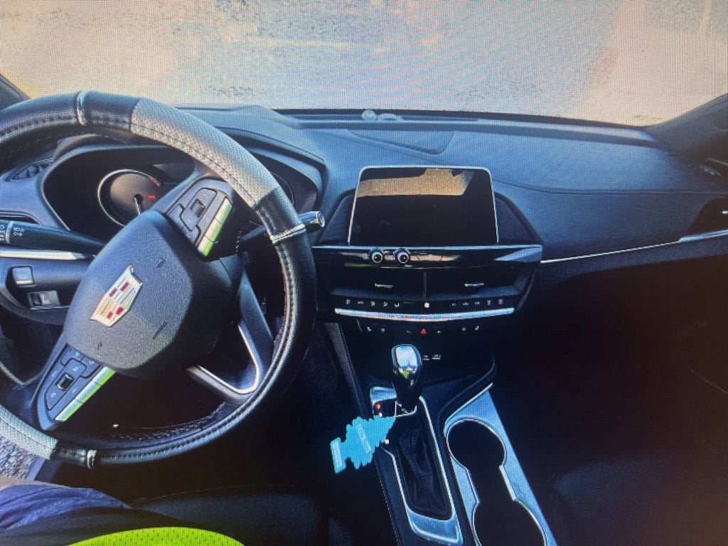 2023 Cadillac CT4 Premium Luxury