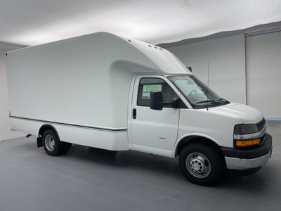 2025 Chevrolet Express Cutaway 3500 1WT