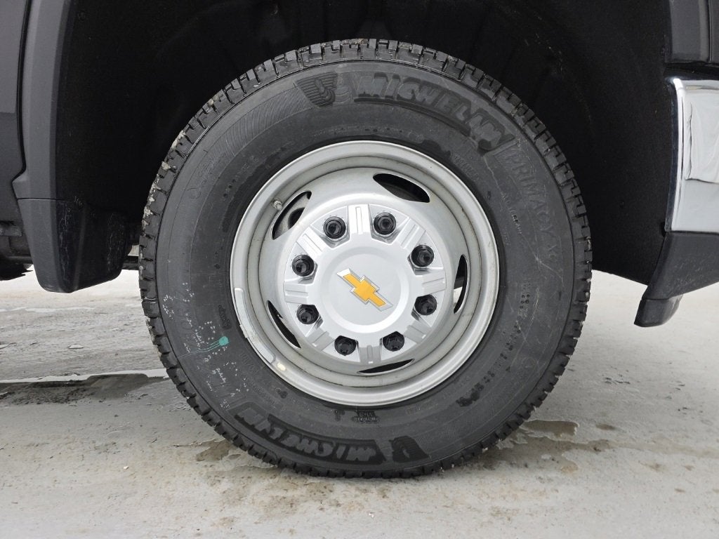 2025 Chevrolet Silverado 3500 HD Chassis Cab Work Truck