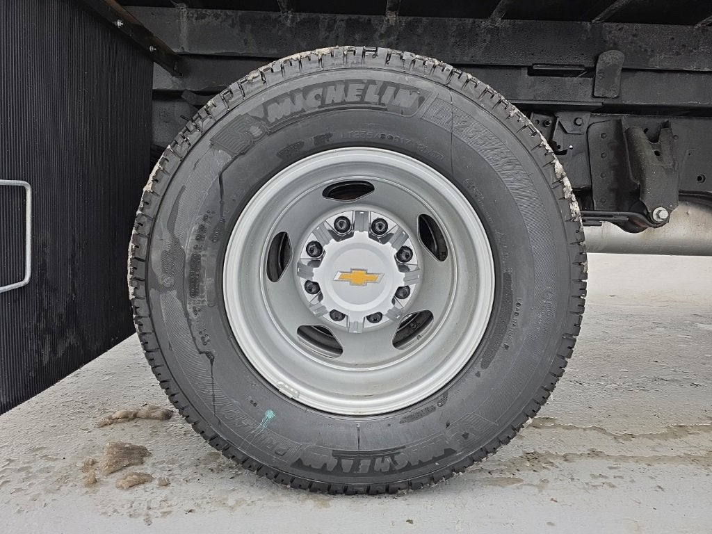 2025 Chevrolet Silverado 3500 HD Chassis Cab Work Truck