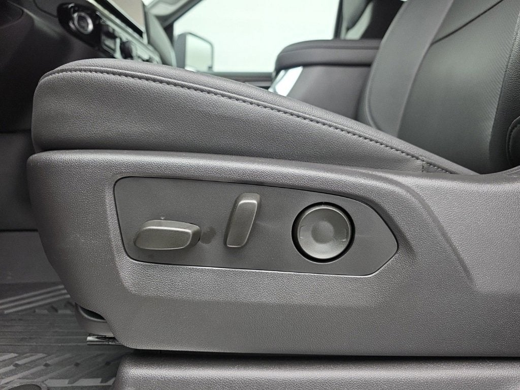 2025 Chevrolet Silverado 2500 HD LTZ