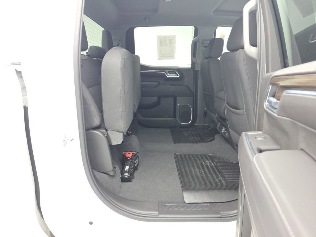 2022 Chevrolet Silverado 1500 LT (2FL)