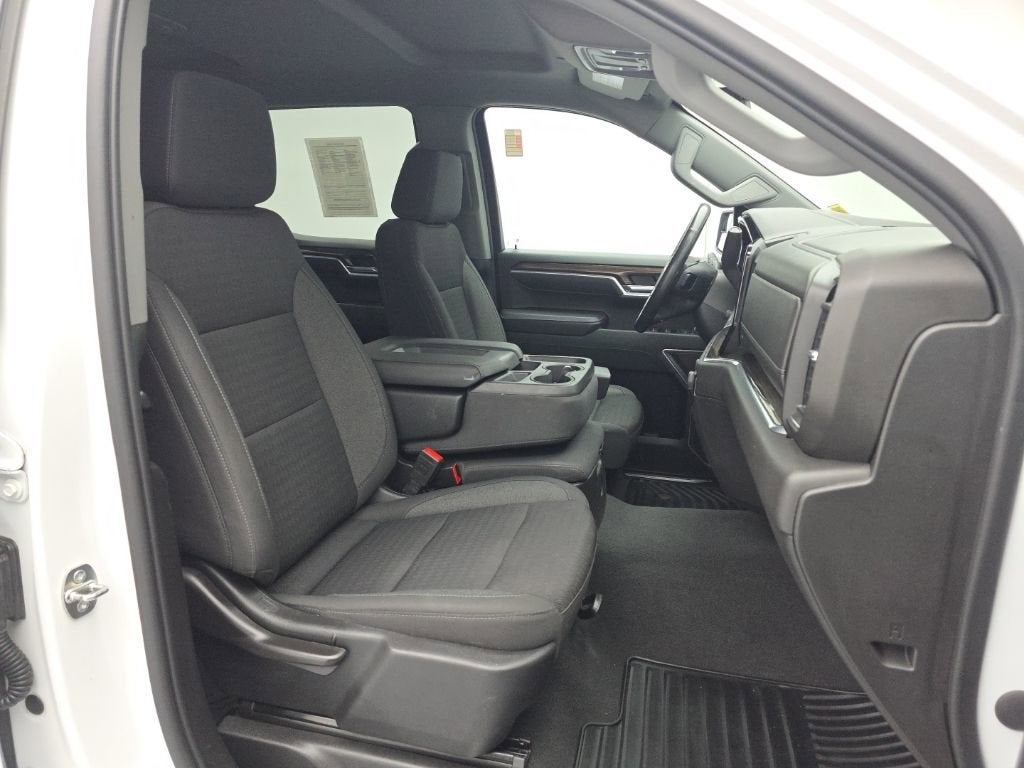 2022 Chevrolet Silverado 1500 LT (2FL)