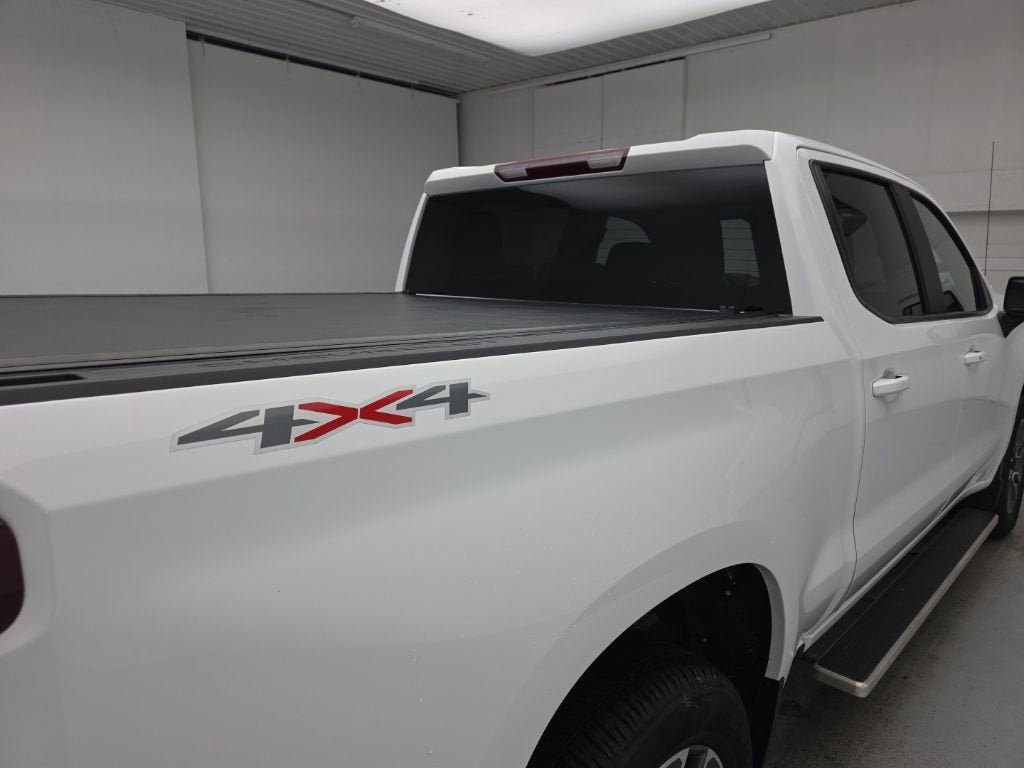 2022 Chevrolet Silverado 1500 LT (2FL)