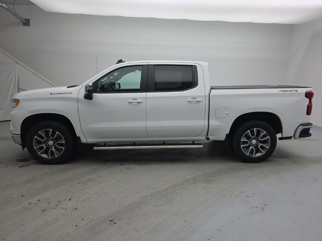 2022 Chevrolet Silverado 1500 LT (2FL)