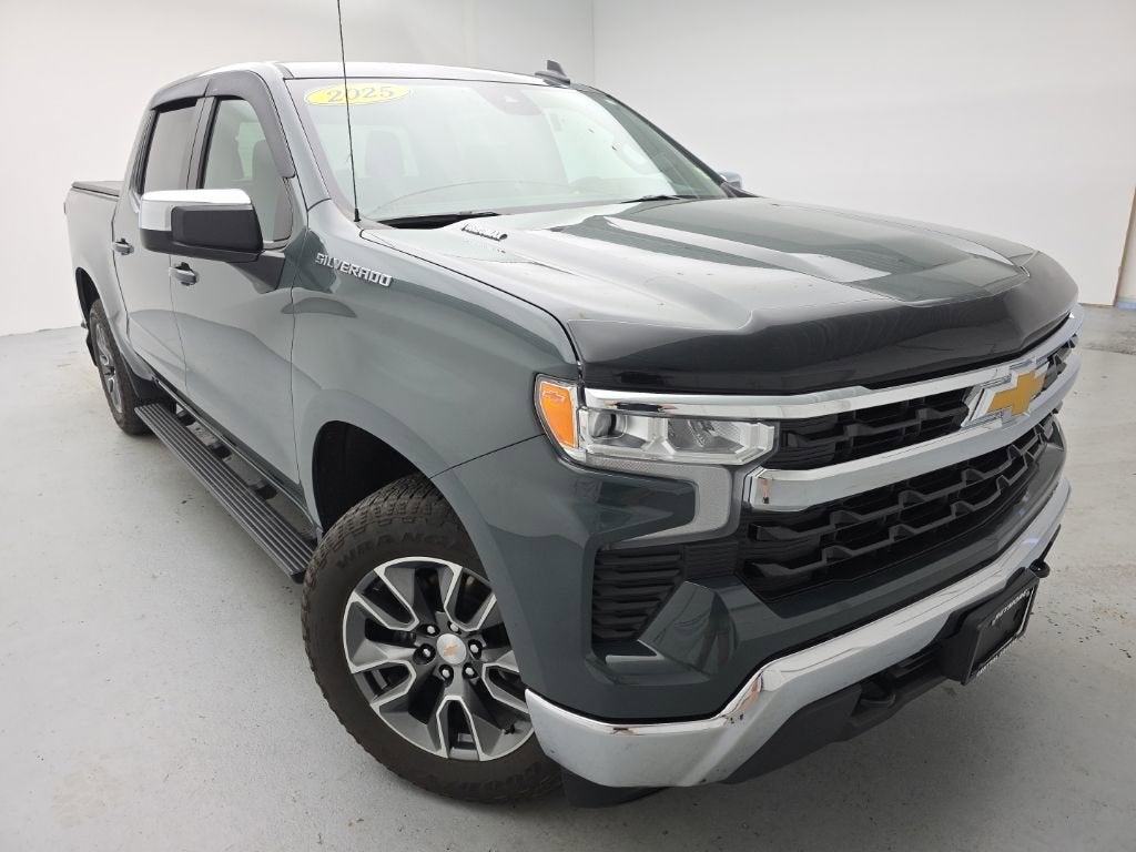 2025 Chevrolet Silverado 1500 LT (2FL)
