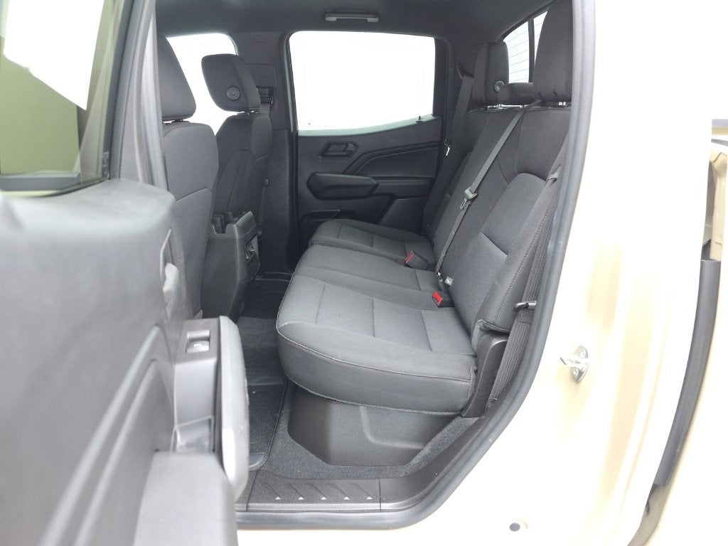 2023 Chevrolet Colorado WT