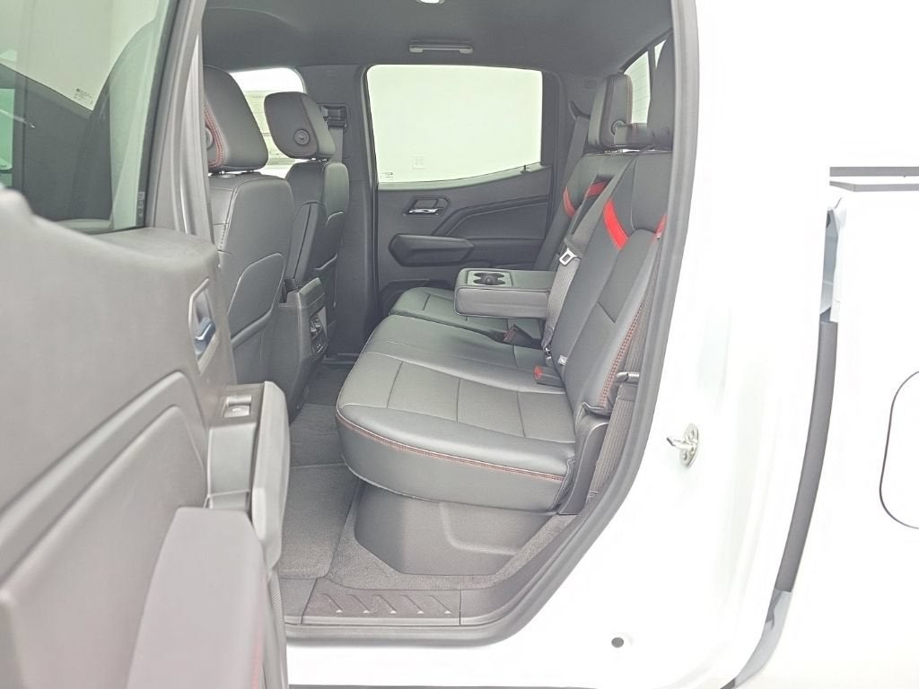 2026 Chevrolet Colorado Z71 - Photo 44