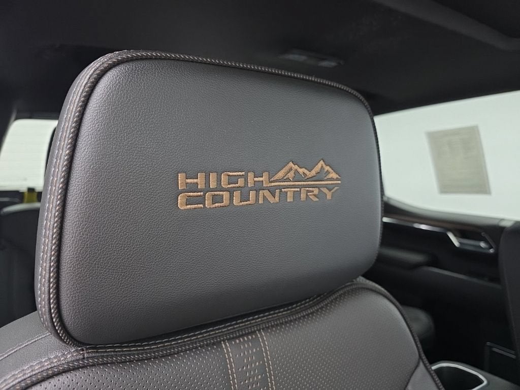 2023 Chevrolet Silverado 1500 High Country