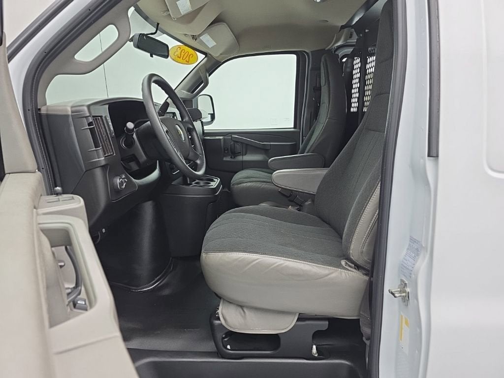 2023 Chevrolet Express Cargo 2500 WT