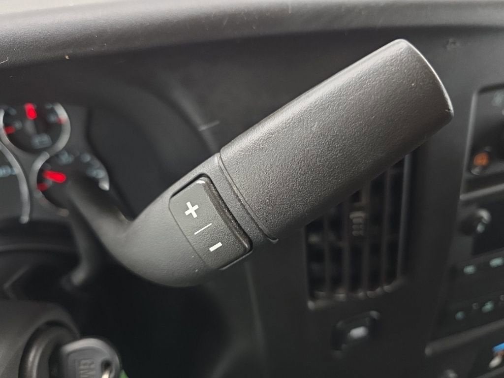 2023 Chevrolet Express Cargo 2500 WT