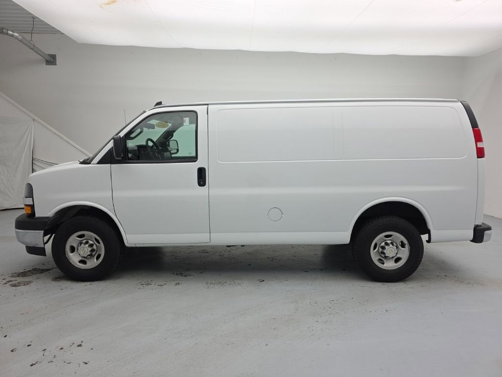 2023 Chevrolet Express Cargo 2500 WT