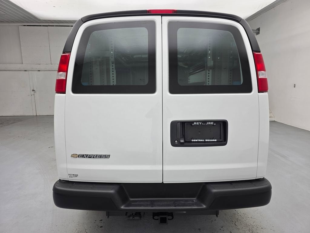 2026 Chevrolet Express Cargo WT
