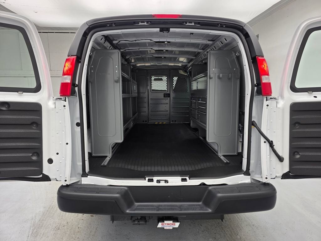 2026 Chevrolet Express Cargo WT