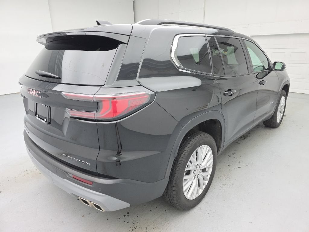 2024 GMC Acadia Elevation
