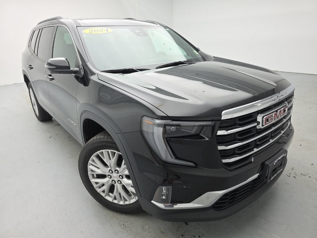 2024 GMC Acadia Elevation
