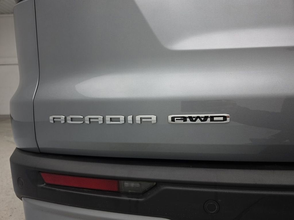 2025 GMC Acadia Elevation