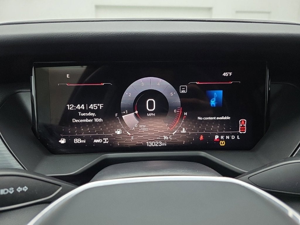 2025 GMC Acadia Elevation