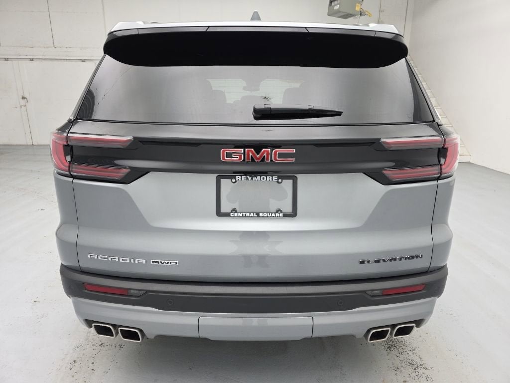 2025 GMC Acadia Elevation