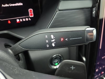 2024 GMC Acadia AT4
