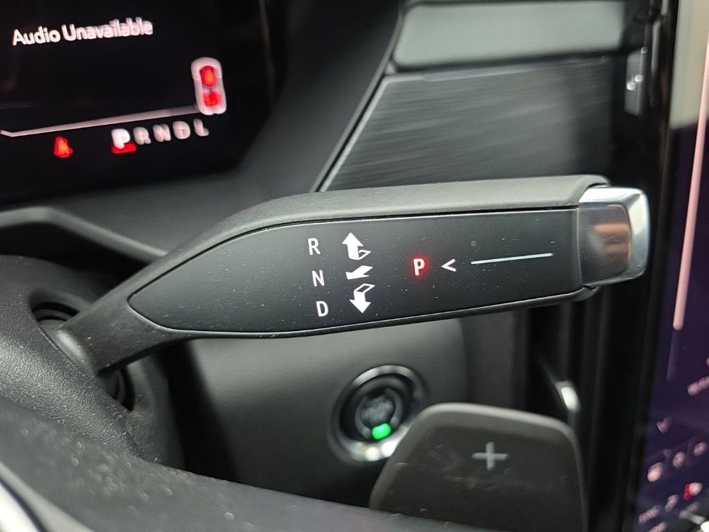 2024 GMC Acadia AT4