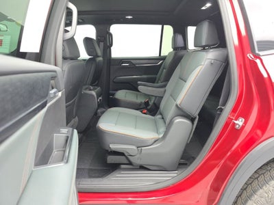 2024 GMC Acadia AT4
