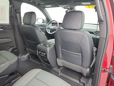 2024 GMC Acadia AT4