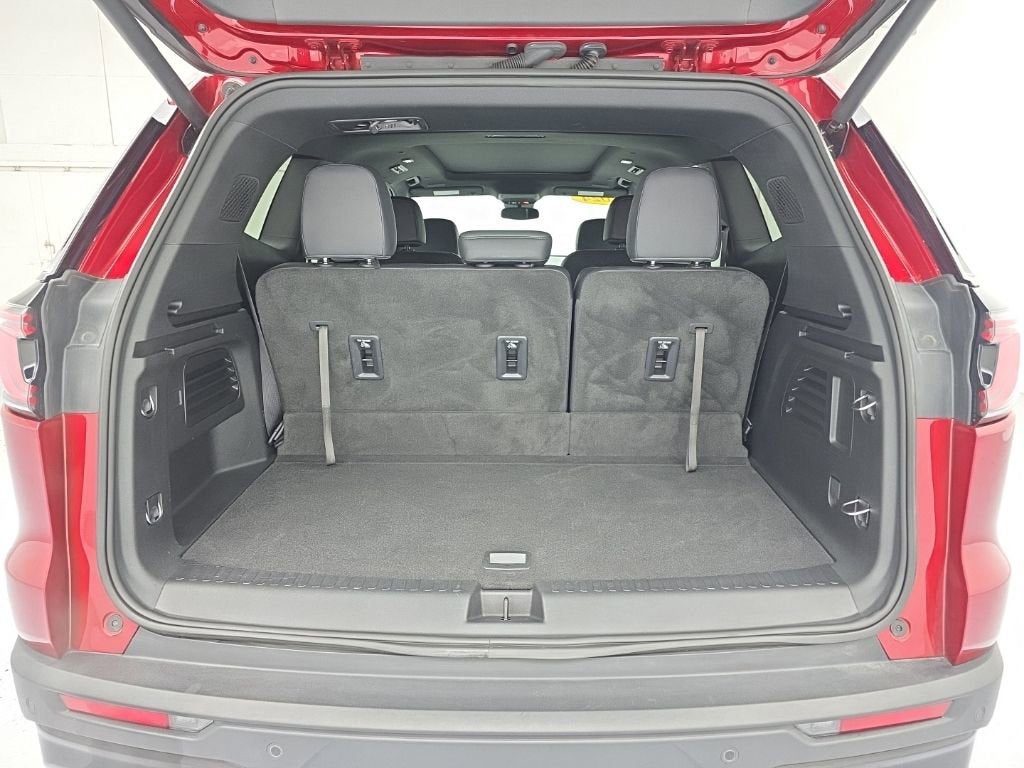 2024 GMC Acadia AT4