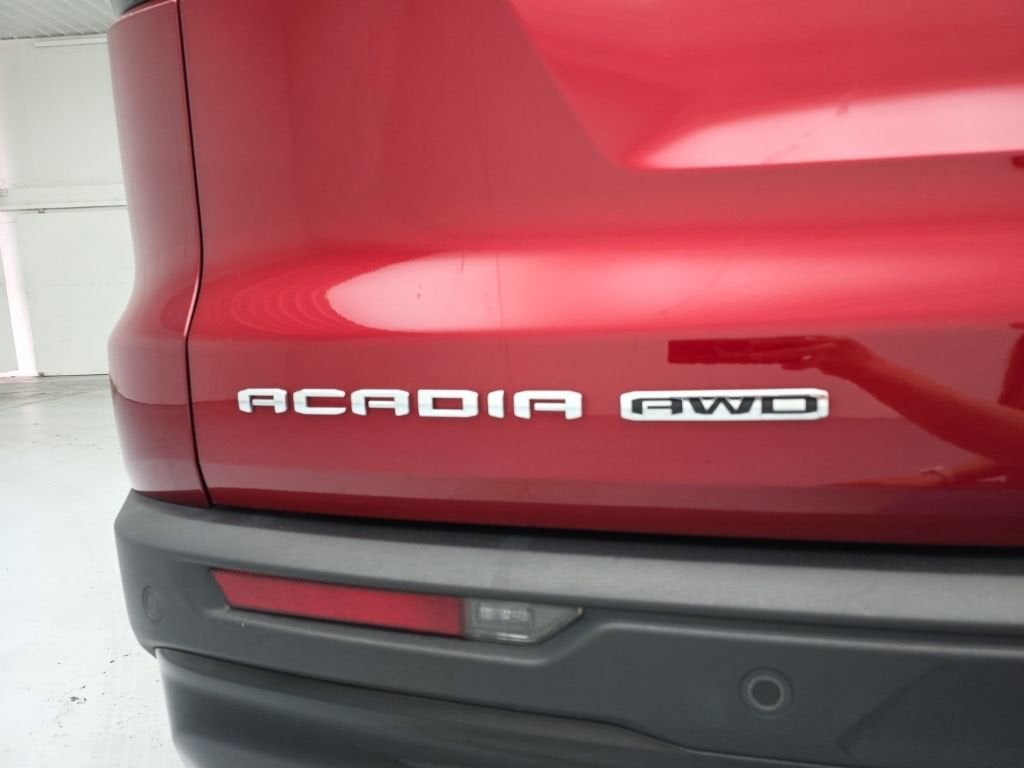 2024 GMC Acadia AT4