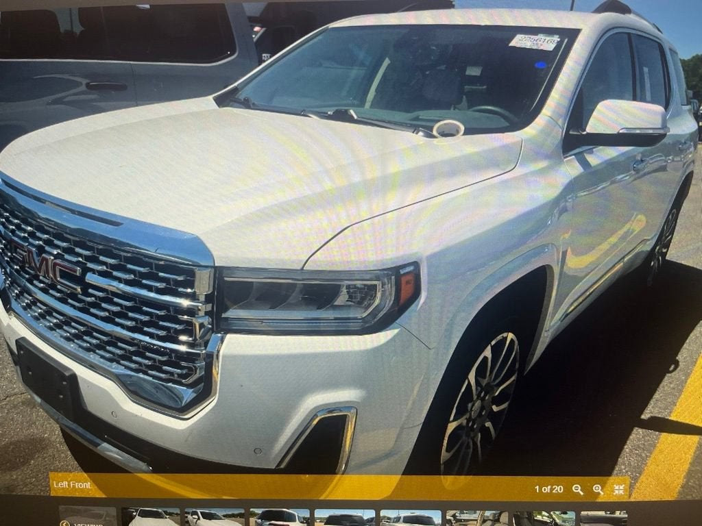 2023 GMC Acadia Denali
