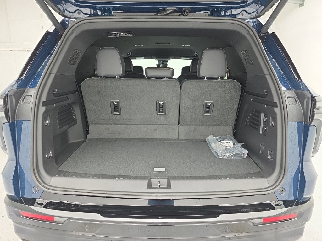 2027 Chevrolet Traverse High Country