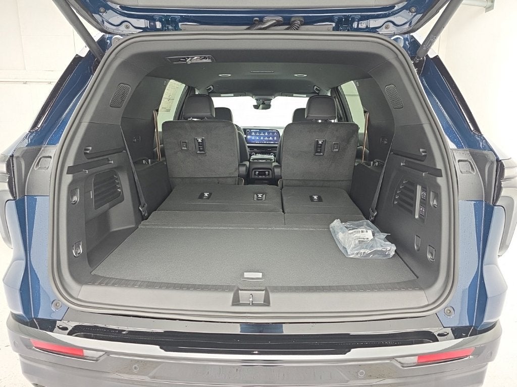 2027 Chevrolet Traverse High Country