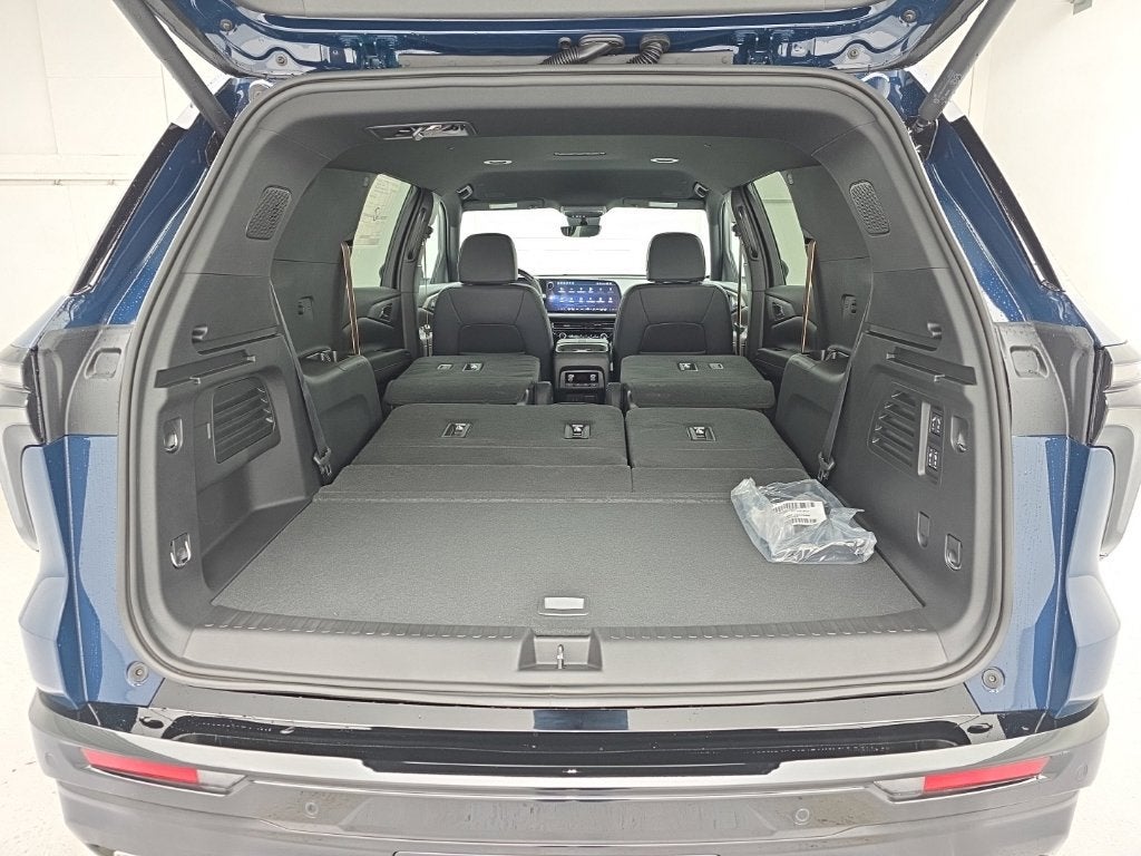 2027 Chevrolet Traverse High Country