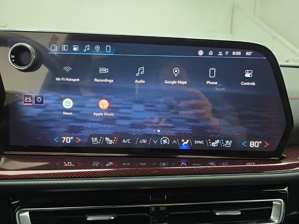 2027 Chevrolet Traverse RS