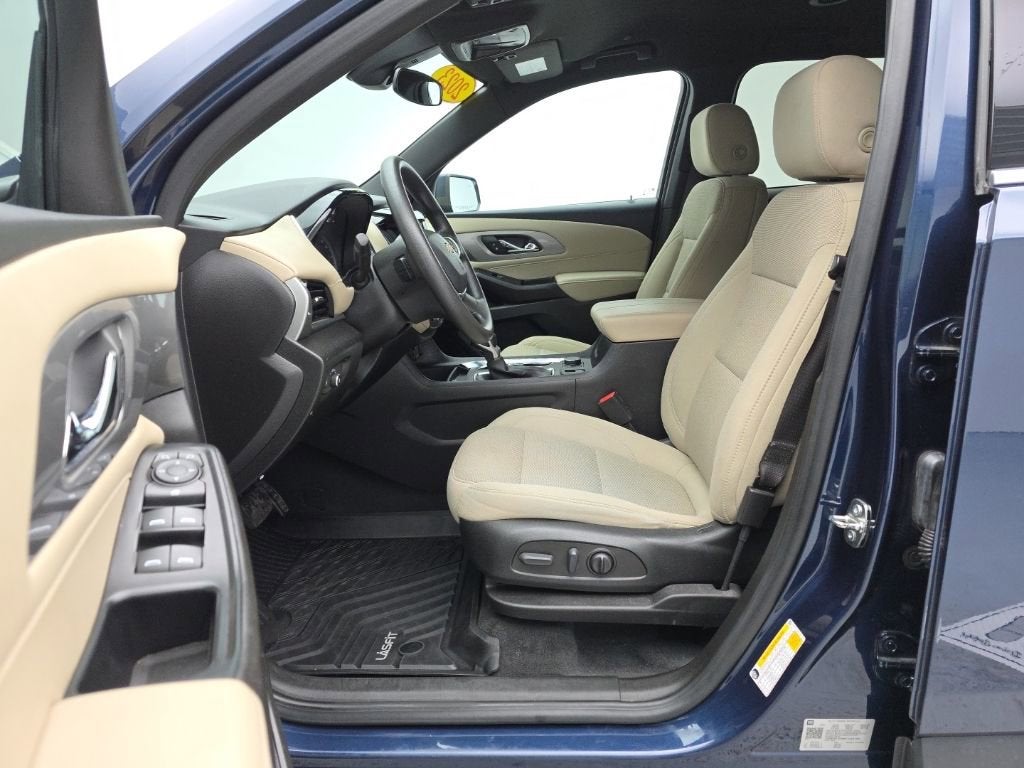 2023 Chevrolet Traverse 1FL