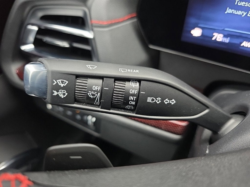 2025 Chevrolet Traverse RS