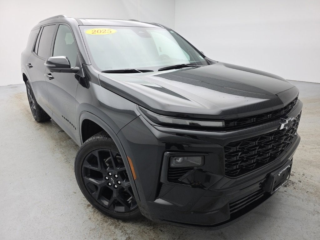 2025 Chevrolet Traverse RS