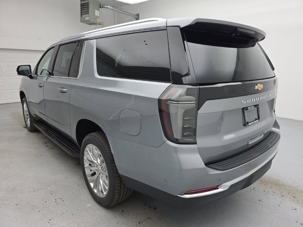 2027 Chevrolet Suburban LT