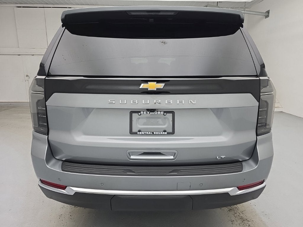 2027 Chevrolet Suburban LT