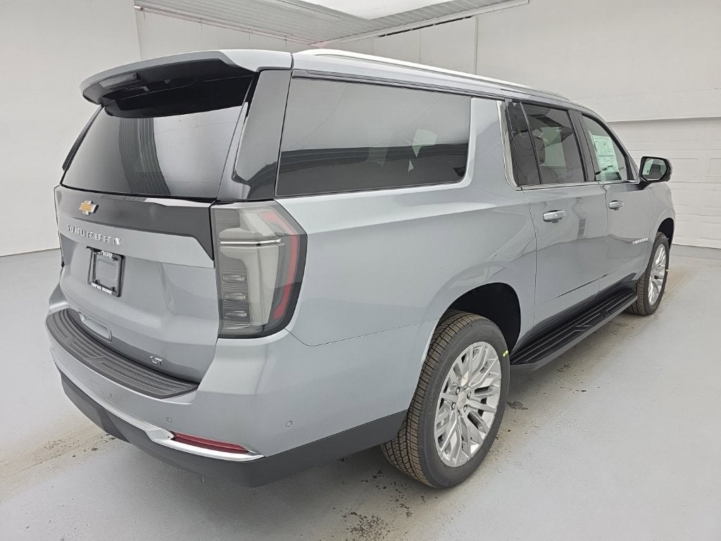 2027 Chevrolet Suburban LT