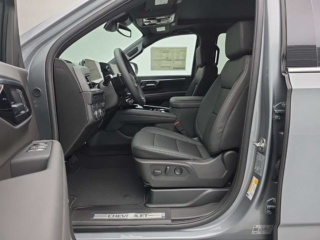 2027 Chevrolet Suburban LT
