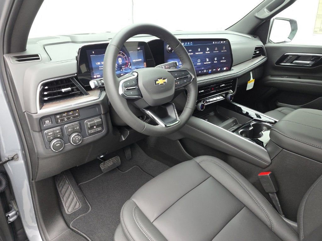 2027 Chevrolet Suburban LT
