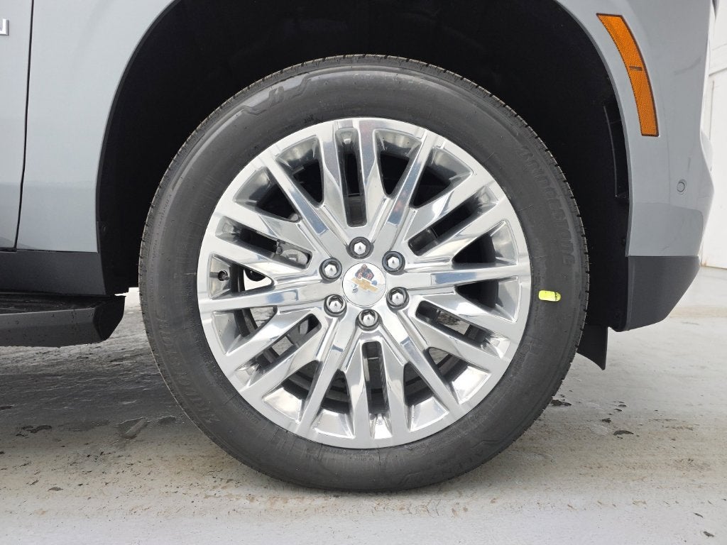2027 Chevrolet Suburban LT