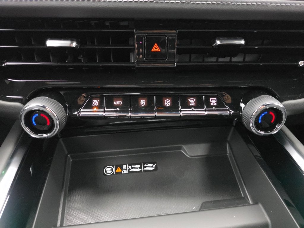 2027 Chevrolet Suburban LT